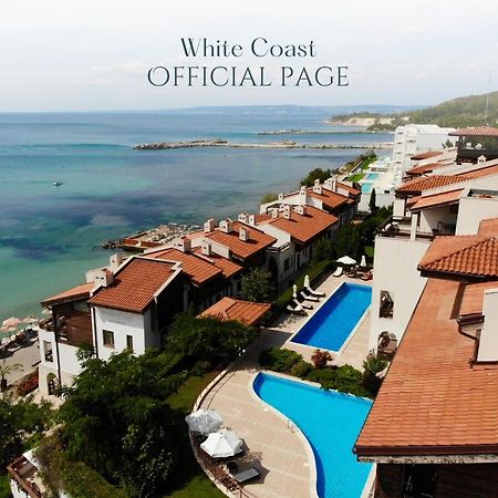 White Coast Beach Apartments كافارنا المظهر الخارجي الصورة